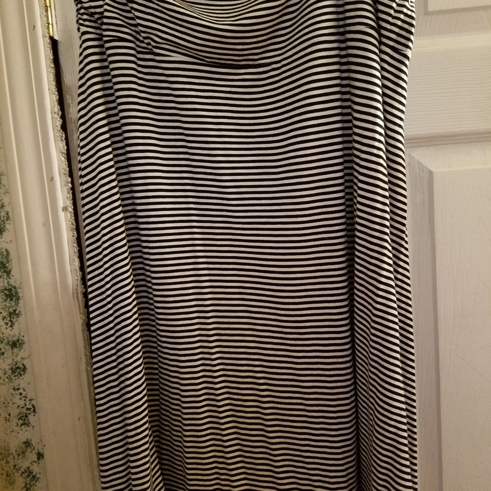 Striped skirt (worn 4 or 5 times)